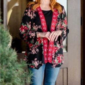 The Pioneer Woman Black Red Floral Kimono Cardigan Light Airy Flowy Size L / XL